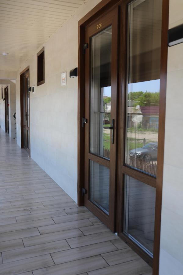 Курортный Комплекс Водолей Primorskoye Exterior foto